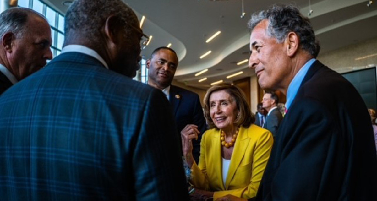 Photo of Congressman Vargas next to Congresswoman Pelosi